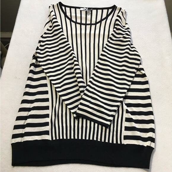 MaxMara womens XL black ivory striped pullover top boxy casual - Picture 8 of 9